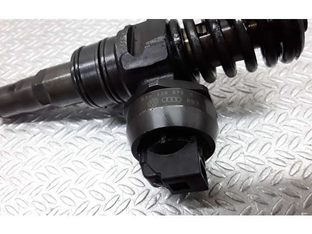 Vstřikovač 07Z130073H   Volkswagen Touareg I     