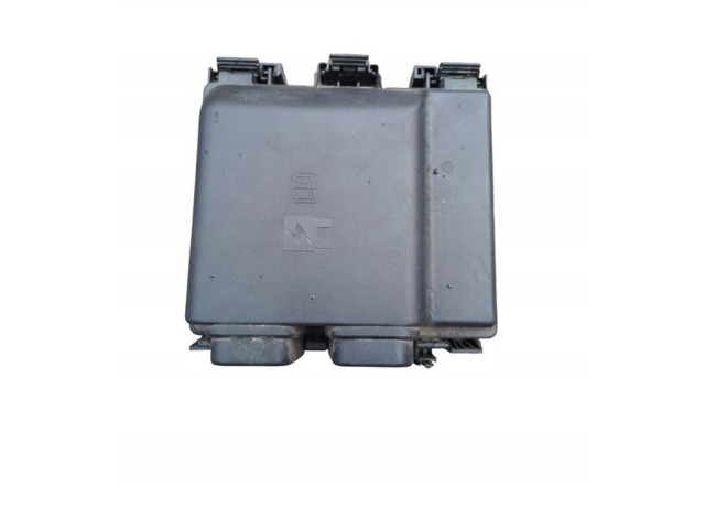 Блок предохранителей LX6T14D068NAB   Ford Escape IV    