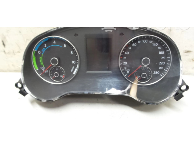 Přístrojová deska  Volkswagen Jetta VI 2013 5C6920882, 5C6920882X  
