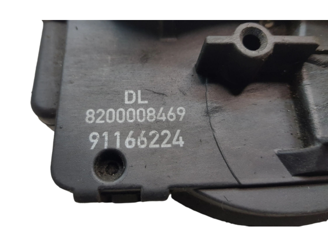 Замок багажника 8200008469, 91166224    Renault Trafic II (X83) 2002-2014 года