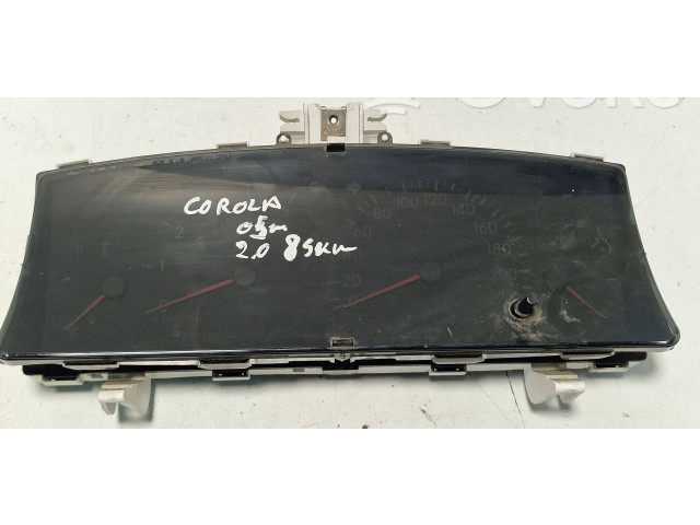 Přístrojová deska  Toyota Corolla E120 E130 2003 8380002760, 110080107004  