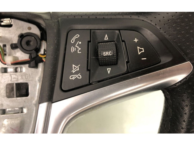 Volant Opel Astra J 2011 13351022, 13351022  