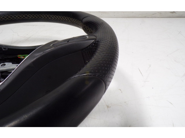 Volant Mercedes-Benz CLA C117 X117 W117 2014 A00046045039E38, A0004604503  