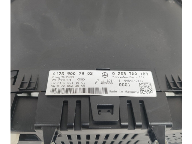 Přístrojová deska  Mercedes-Benz A W176 2015 A1769007902  