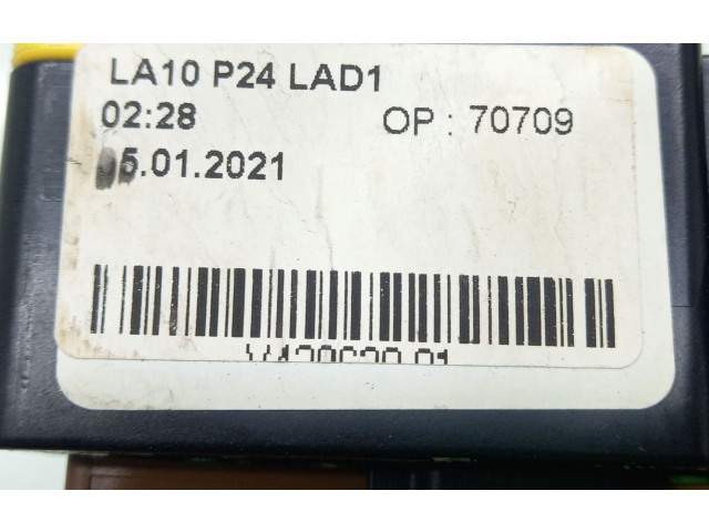   Pojistková skříňka 9804848480   Peugeot 2008 II 2021