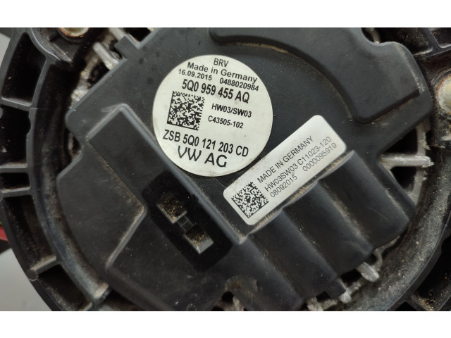 Вентилятор радиатора     5Q0959455AQ, 5Q0121203CD    Volkswagen Golf VII 1.6