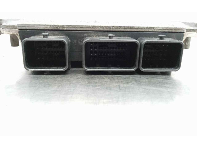 Блок управления двигателя 9642014880, 0281010592   Citroen Jumpy   