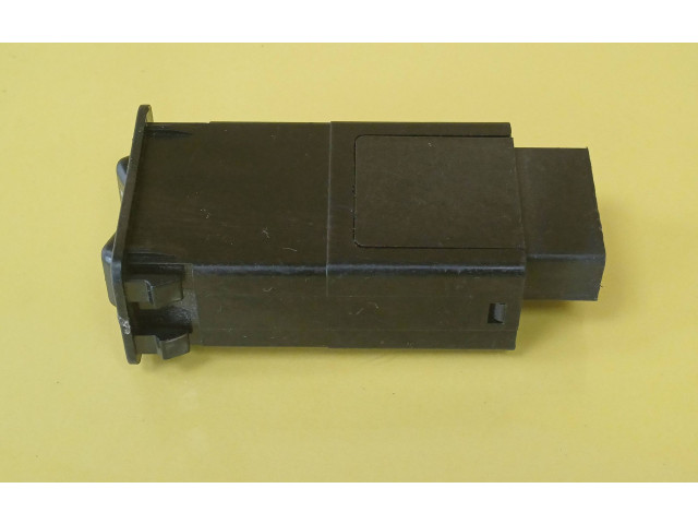 Переключатель дворников    Mitsubishi Colt