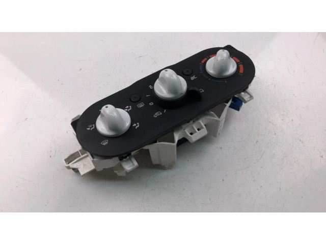 Блок управления климат-контролем 7701067954   Renault Twingo II
