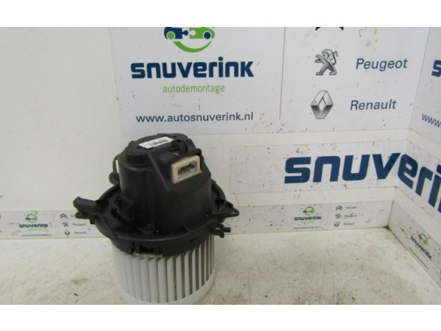 Вентилятор печки    272101005R, 272101005R   Renault Captur