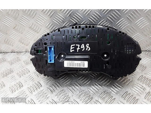 Панель приборов 8j0920980c   Audi TT Mk1       