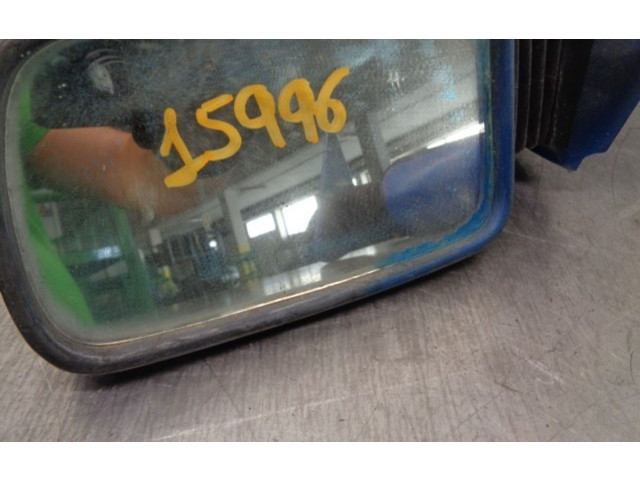 Zpětné zrcátko  Peugeot 205 1990  814955  