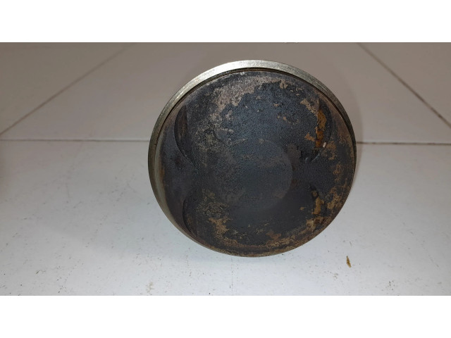 Píst 136264   Cadillac SRX  pro benzínový motor 4.6  