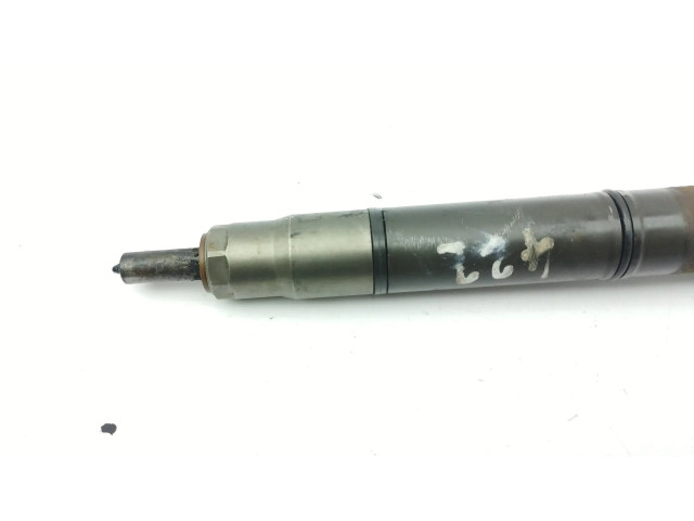 Форсунка 338002A800, 2041905242305    Hyundai i40 для дизельного двигателя  1.7