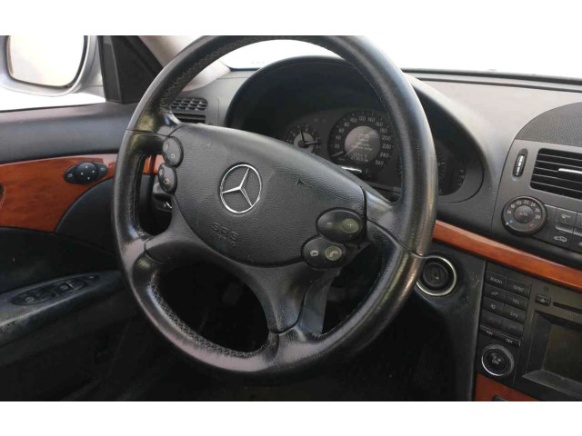 Volant Mercedes-Benz E W211 2009 A2194602803  