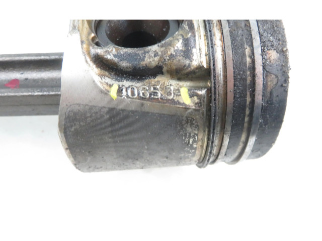  Поршень с шатуном M9R 782   Peugeot 301  