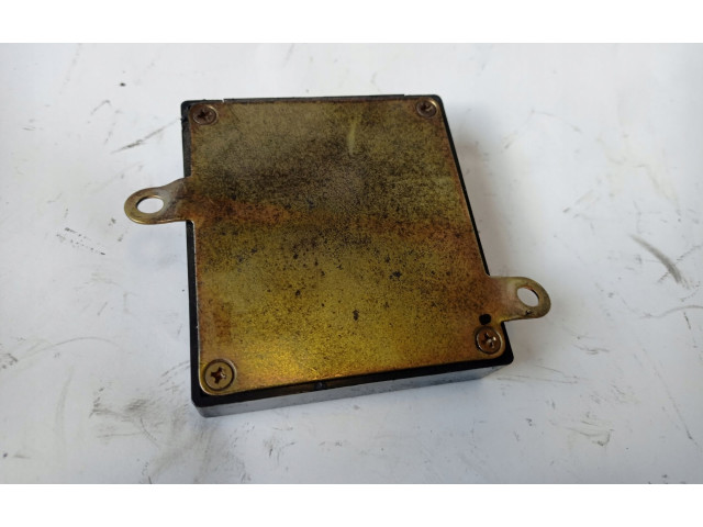 Блок управления MR116523   Mitsubishi Carisma