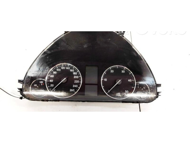 Панель приборов A2035404947, 110080266   Mercedes-Benz C W203       