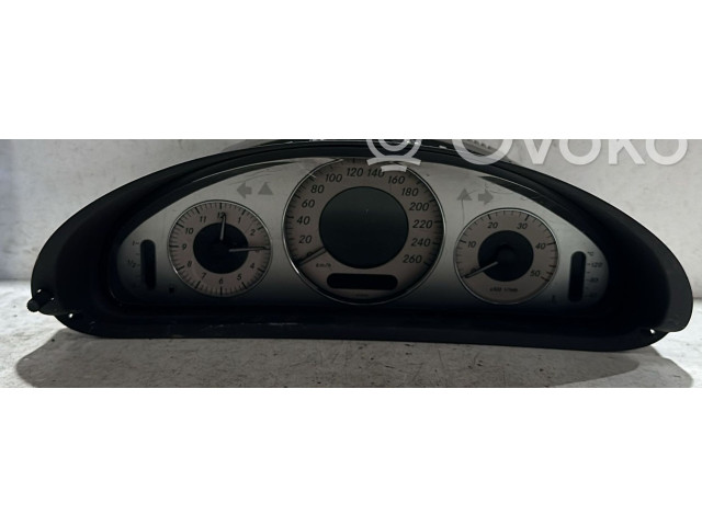 Přístrojová deska  Mercedes-Benz CLK A209 C209 2008 A2095405447, A2095405447  