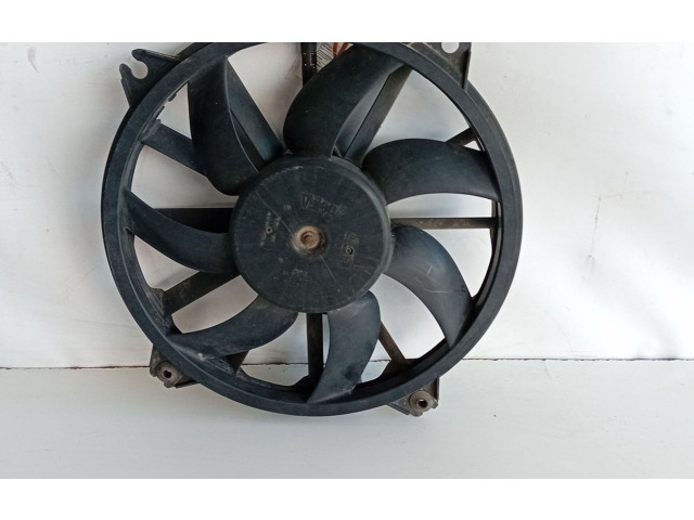Volant Peugeot 308 SW  2008 988495h  