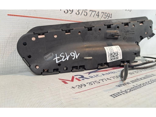 Подушка безопасности в сиденье 4F0880241G, 4F0880241G   Audi A6 S6 C6 4F