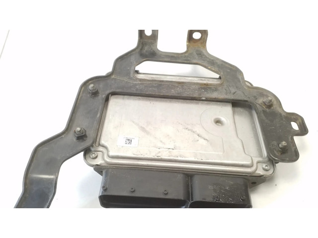 Řídící jednotka 391202A000, 0281017696   Hyundai ix35 2010