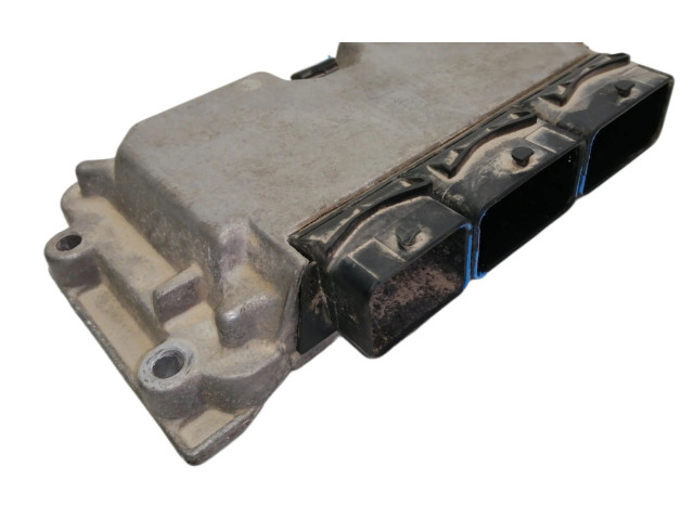 Řídící jednotka 9630059880, 0281001839   Peugeot 106 2001