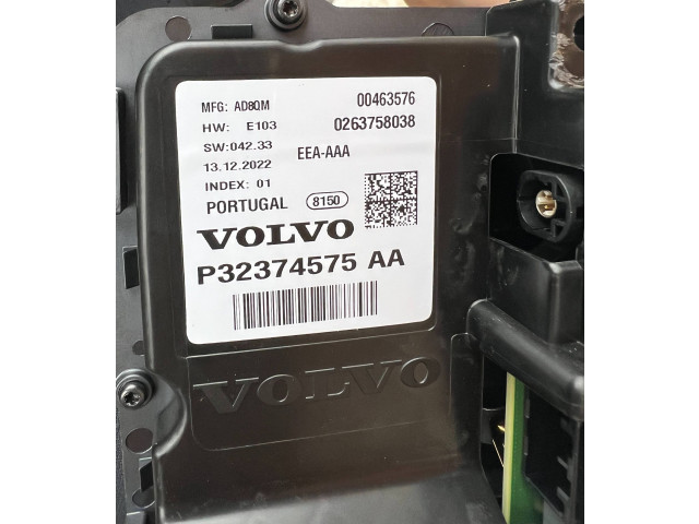Přístrojová deska  Volvo C40 2023 P32374575AA, 00463576  