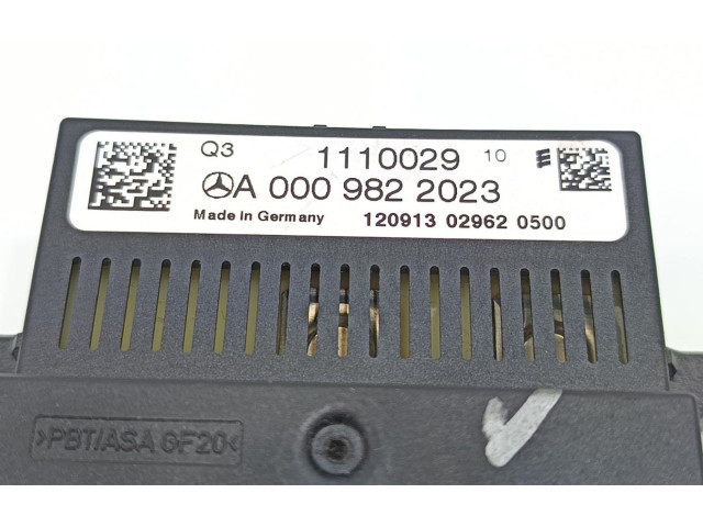 Řídící jednotka A0009822023   Mercedes-Benz A W176 2013