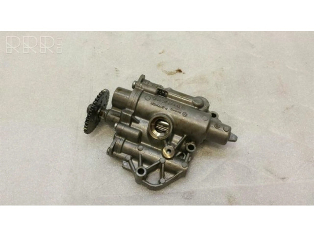 Масляный насос   04E115109E  Audi A4 S4 B9 1.4