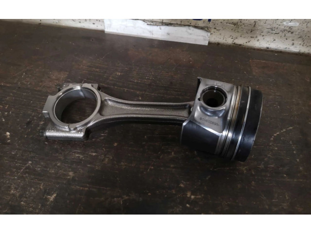Píst 03L105401A, 03L105401A   Audi A3 S3 8V    DGTE 