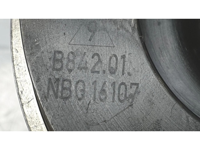 Píst 11258571012   BMW 2 F22 F23  pro naftový motor   