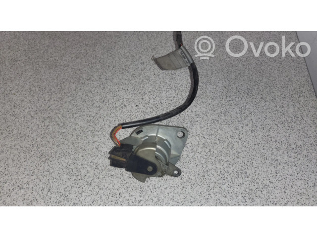 Замок багажника 8363699    BMW 5 E39 1996-2003 года