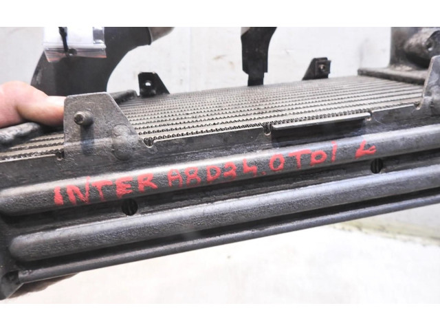Форсунка 4E0145805D    Audi A8 S8 D3 4E  ASE 