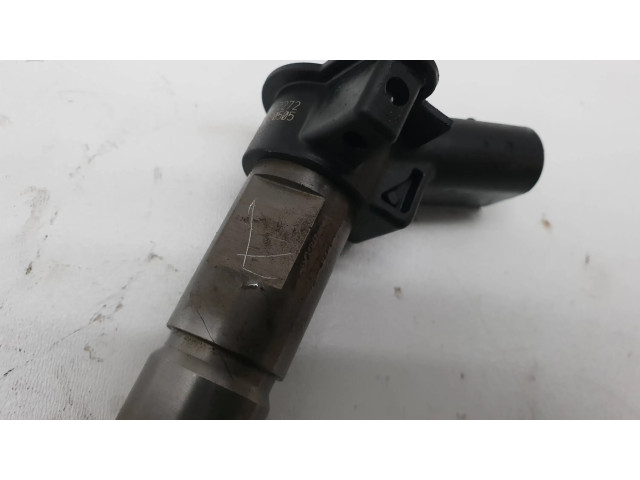 Vstřikovač 7797877   BMW 1 E82 E88  pro naftový motor 2.0 N47d20 