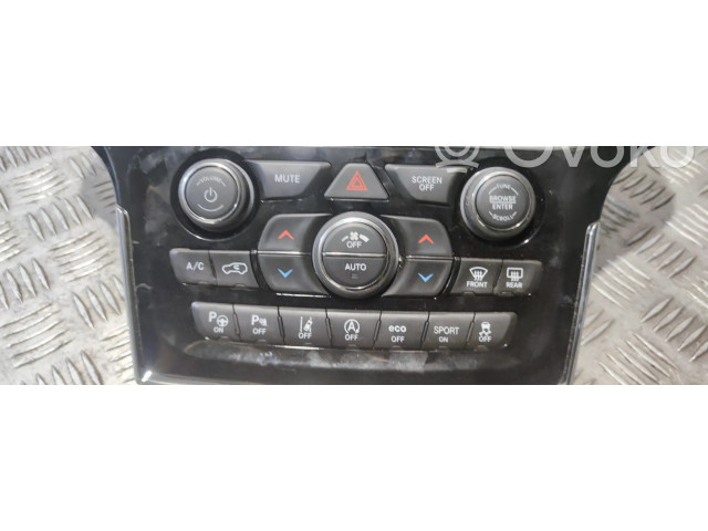 Блок управления климат-контролем P68388670AB, 68388670   Jeep Grand Cherokee