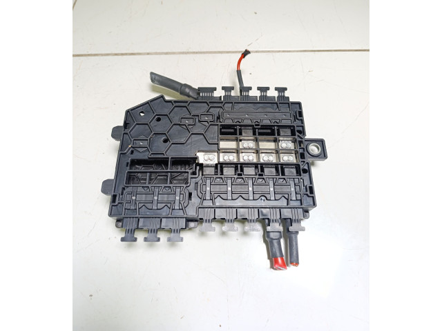 Блок предохранителей A2135406100   Mercedes-Benz EQC    