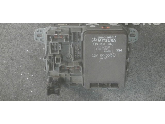 Блок предохранителей 38600-SH3-G1   Honda CRX    