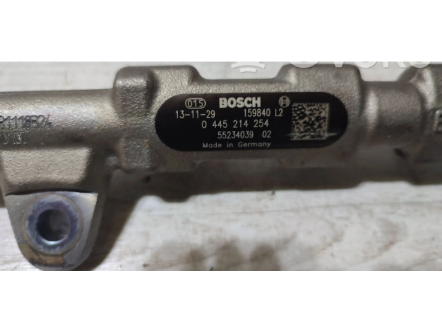 Vstřikovací lišta 55234039, 0445214254   Jeep Cherokee     