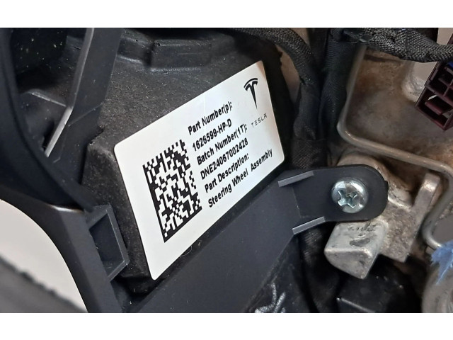 Руль Tesla Model Y  2020 -  года 1626599HPD, 1626599-HP-D      