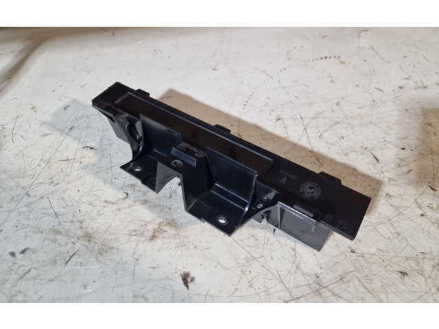Дисплей    EH14611J0   Mazda CX-7