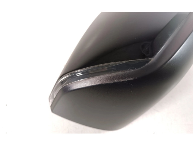 Zpětné zrcátko  Citroen C4 III e-C4 2023  984653549V, 98351914XT  