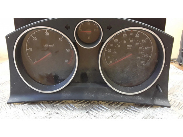 Přístrojová deska  Opel Zafira B 2011 13309019, SW7655  