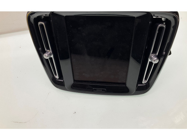 Дисплей    32316630AA, CV00008E   Volvo XC40