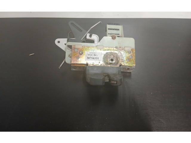 Zámek zadních dveří 01043343013, 30716331   Volvo XC90 2005