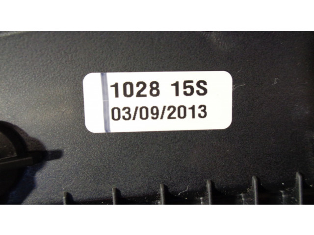 Přístrojová deska  BMW 1 F20 F21 2014 9325623, 6210932562301  