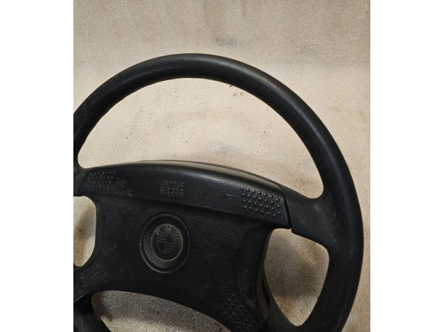 Volant BMW 5 E34 1989 10556  