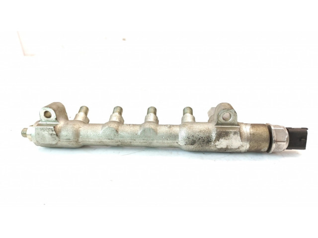 Топливная рампа 11N23662, 11086653934   Opel Astra J 1.7 