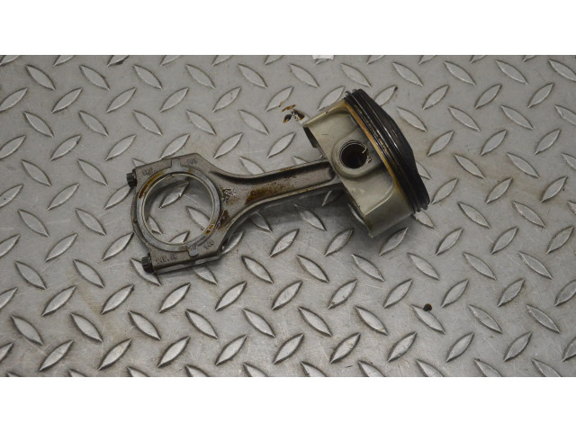 Píst 9A11031400R   Porsche 911 991    MA1.03 
