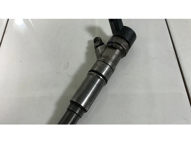 Vstřikovač 0445110048   BMW 5 E39  pro naftový motor 30.0  